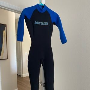 Body glove wetsuit